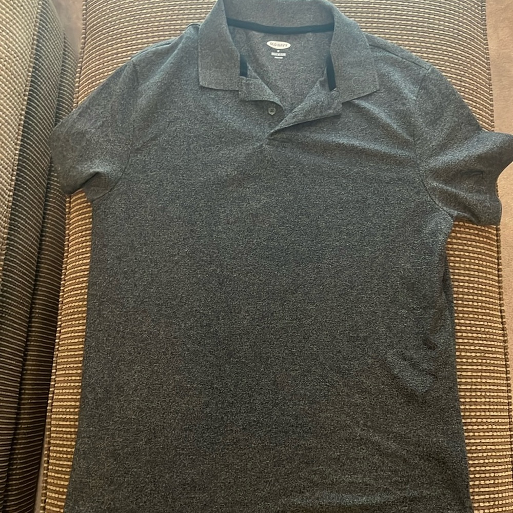 EUC Old Navy collared shirt size medium charcoal